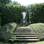 Cozy Forest In Nyaraló