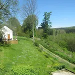 Cozy Forest In Nyaraló *