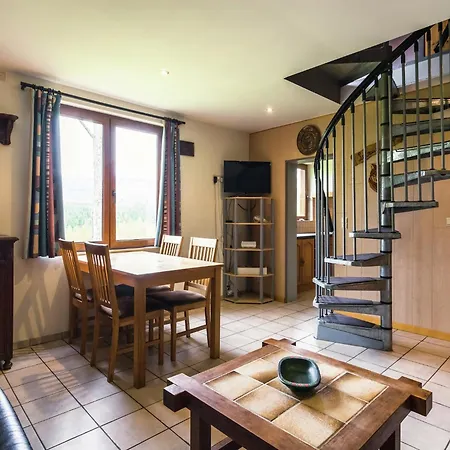 Cozy Forest In 度假居